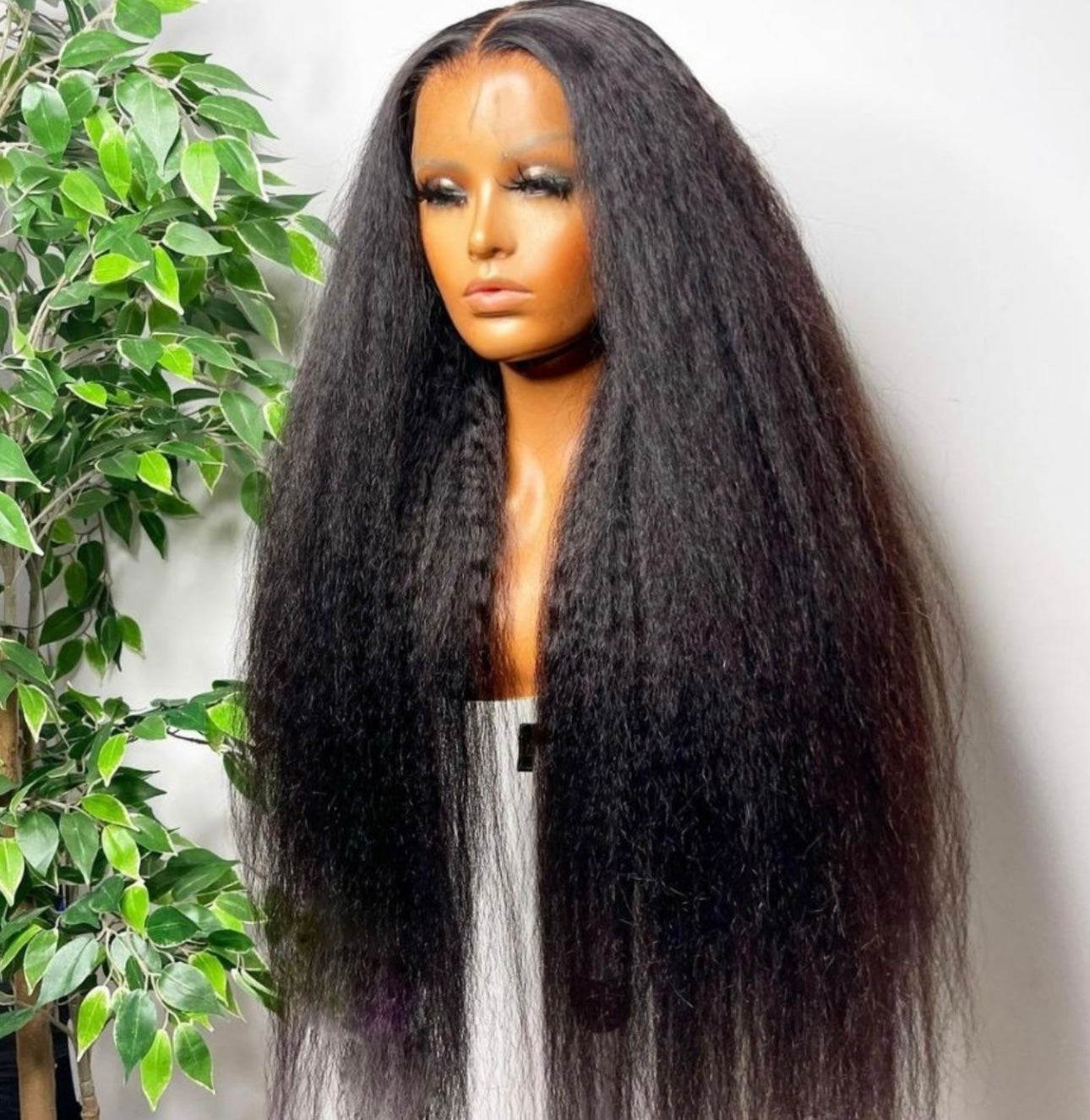 Raw Luxury Kinky Straight HD Lace Wig