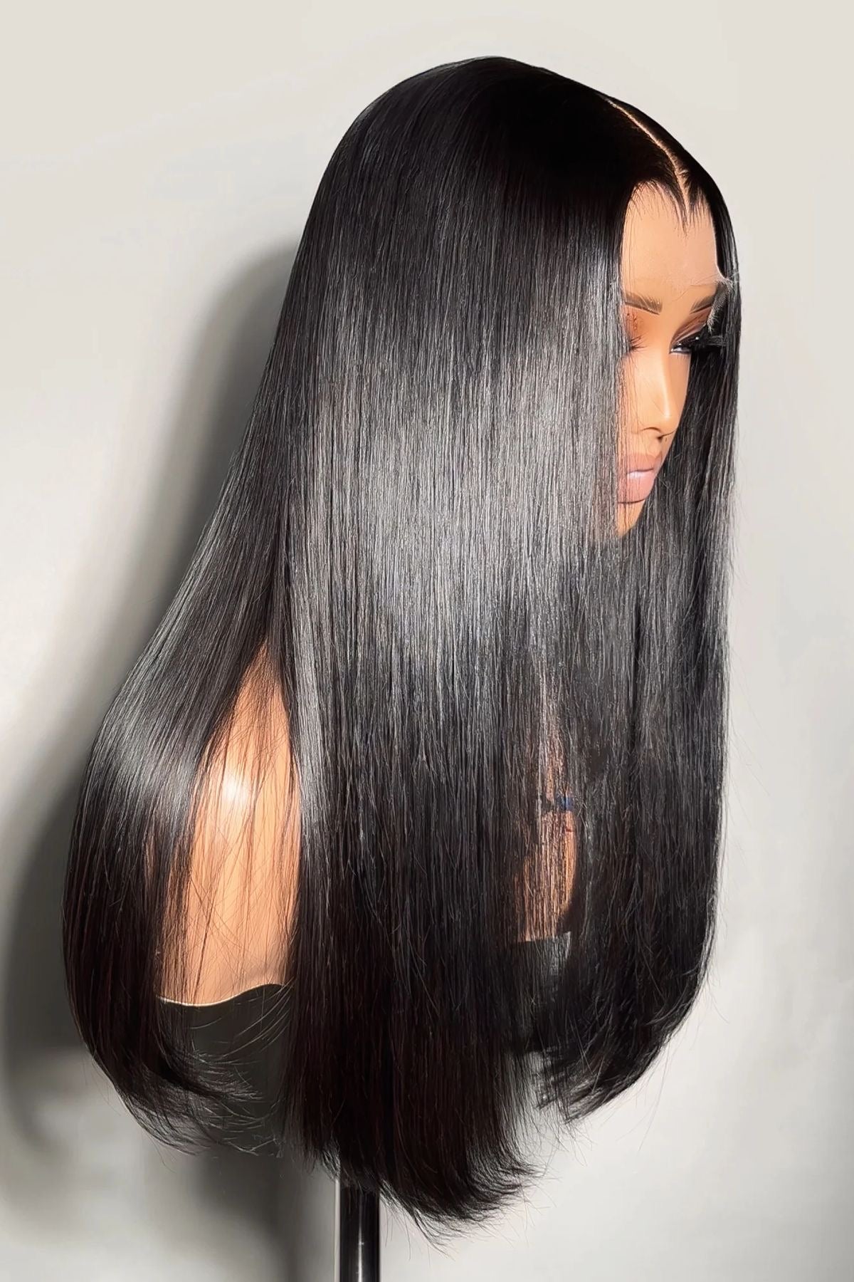 Raw Luxury Straight HD Lace Wig